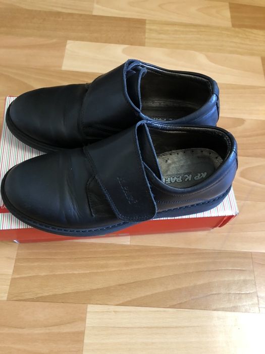Туфли на мальчика 35 размер ( Турция)
