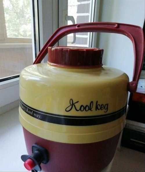 Продается фирменная термофляга, кега, термос с краном-диспенсером!