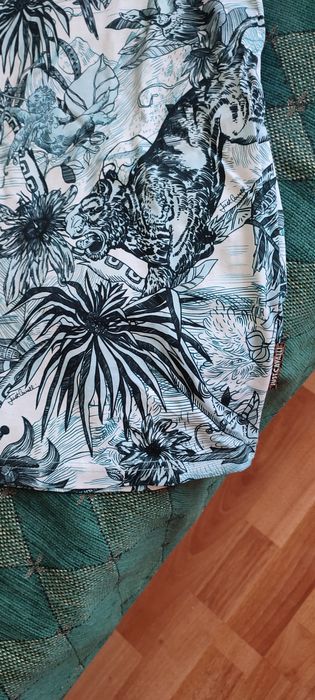 Oferta Tricou JUST CAVALLI original marimea L colectia noua eticheta