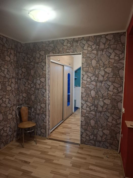 Apartament 3 camere, Etaj 1, Strada Savinesti, Targu Jiu