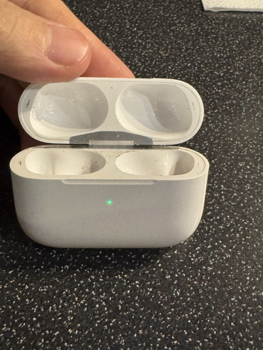 Продам эйрподс про 2 оригинал
