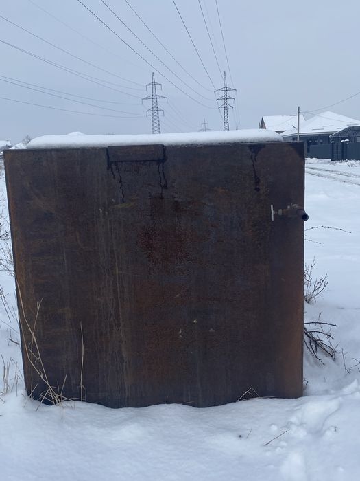 Продам бочку квадратную