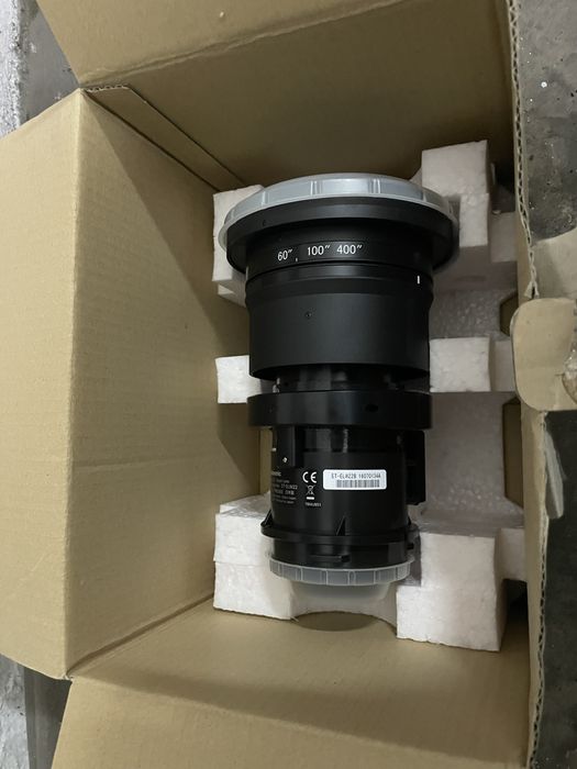Panasonic Zoom leans ET-ELW22 новый