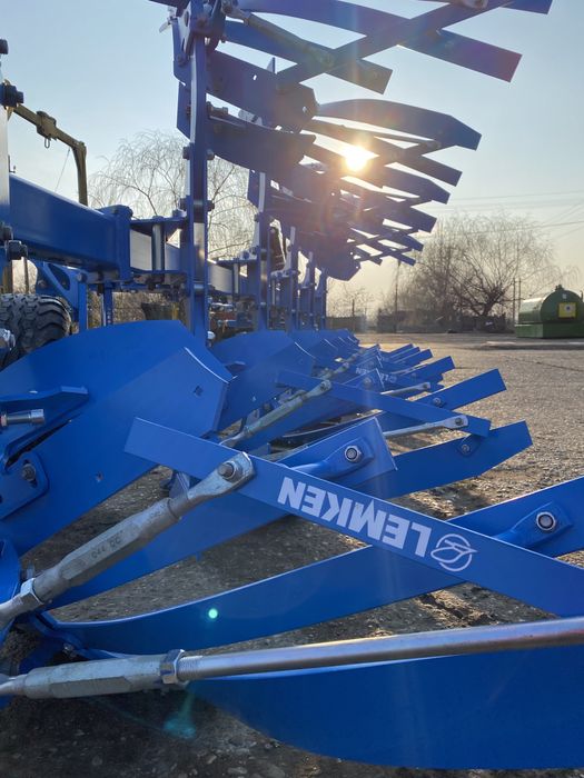 Plug Lemken Juwel 10