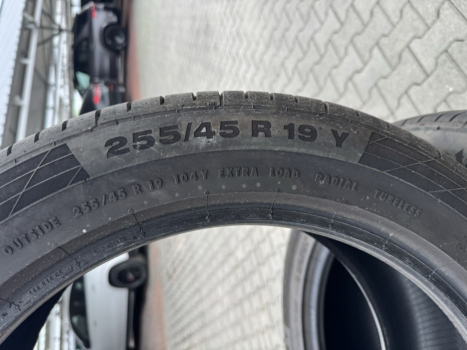 4бр Почти нови летни гуми CONTINENTAL 255/45/19 DOT2024г
