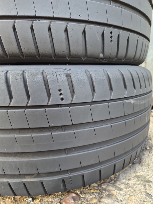 4бр. 255 40 19 Michelin летни.