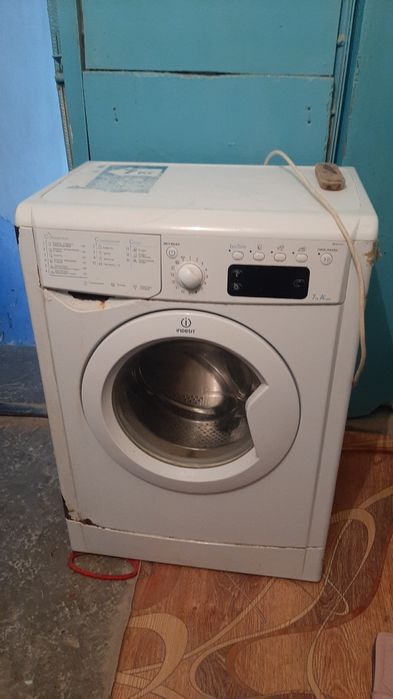 Кир ювадиган машинка