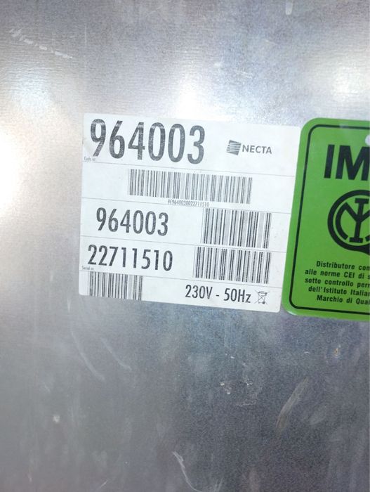 Професионални вендинг машини Некта