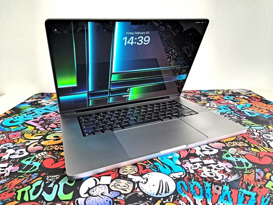 Apple MacBook M1 PRO 16 Inch - 32Gb RAM - 512ssd Factura si Garantie