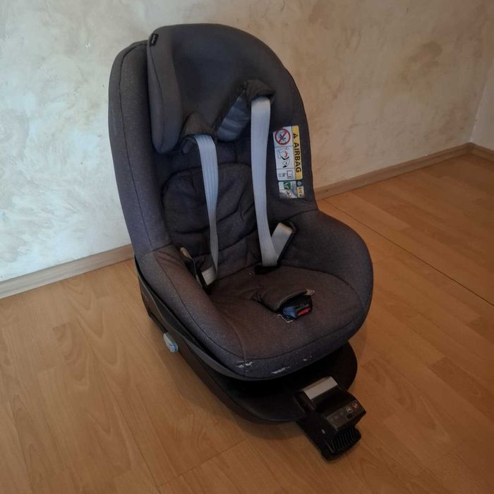 Maxi-Cosi Pearl + Bază Isofix 2wayFix – Scaun auto copii 9-18 kg