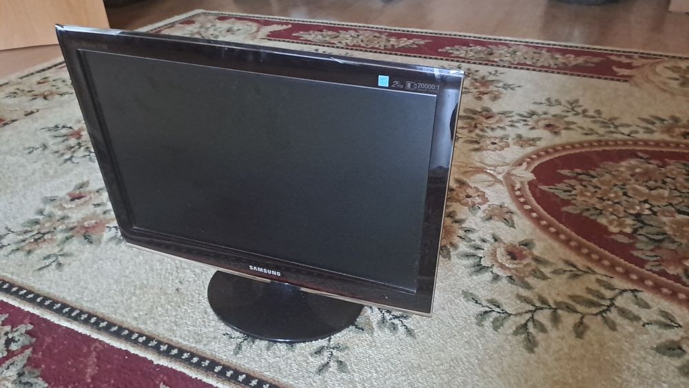 VGA Монитор Samsung