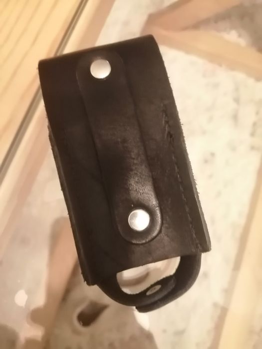 Кожаный чехол 65мл.