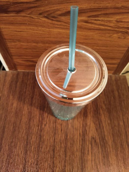 Бутылки   для   воды