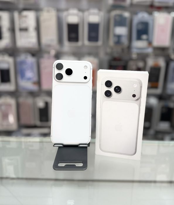 iPhone 17 Pro Max - Memorie 256GB - Sanatate baterie 100%- 22 cicluri incarcare - DeBi GSM Mobile Brasov