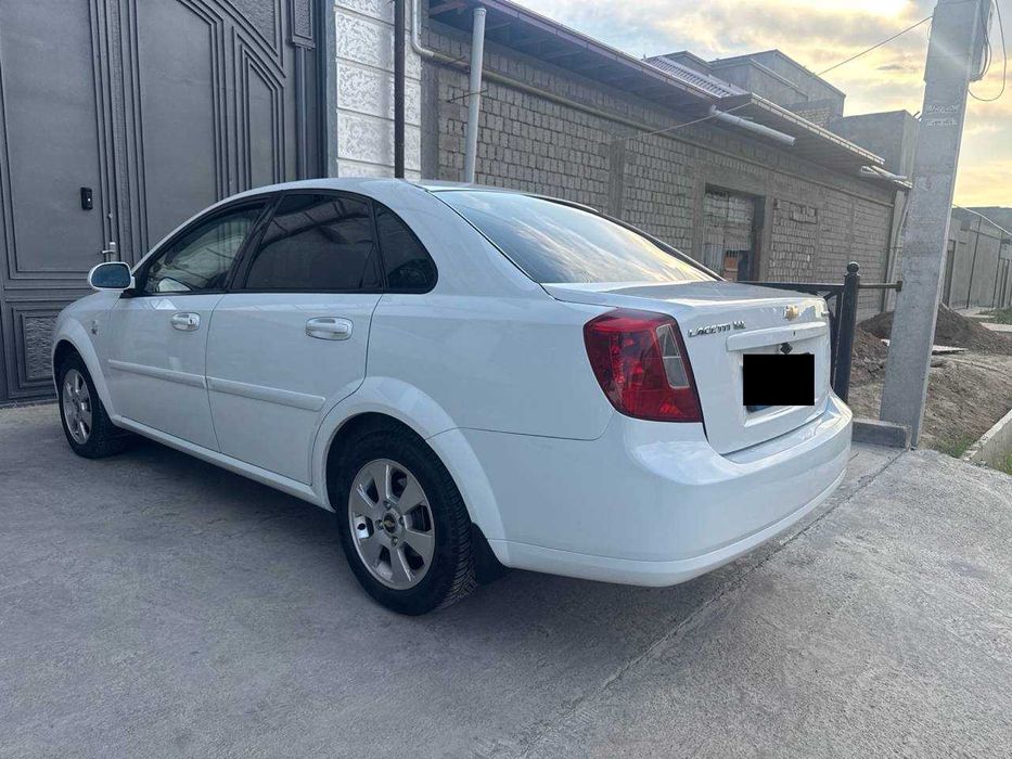 Chevrolet Lacetti 1.6 avtomat