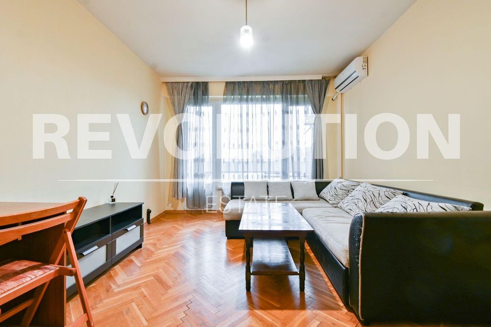 Дава се под наем Двустаен апартамент в София, Младост 4 - 67 кв.м за 562 € - Снимка #2