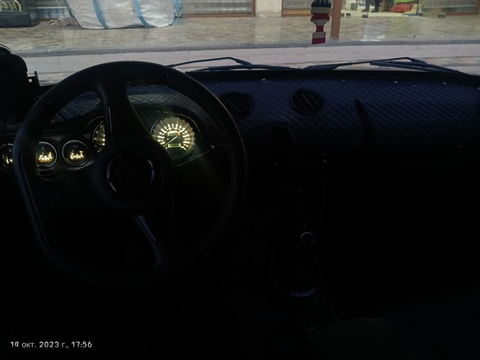 Vaz.2102. Holati yahshi