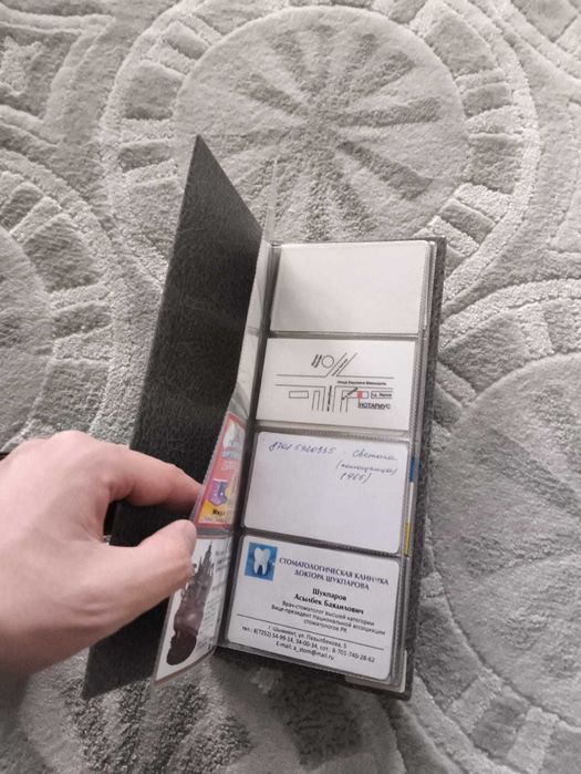 Большая 4-рядная визитница и мужской портмоне Petek