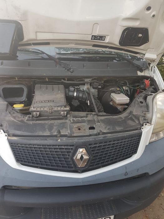 Dezmembrez Renault mascott 3000 cm 2008