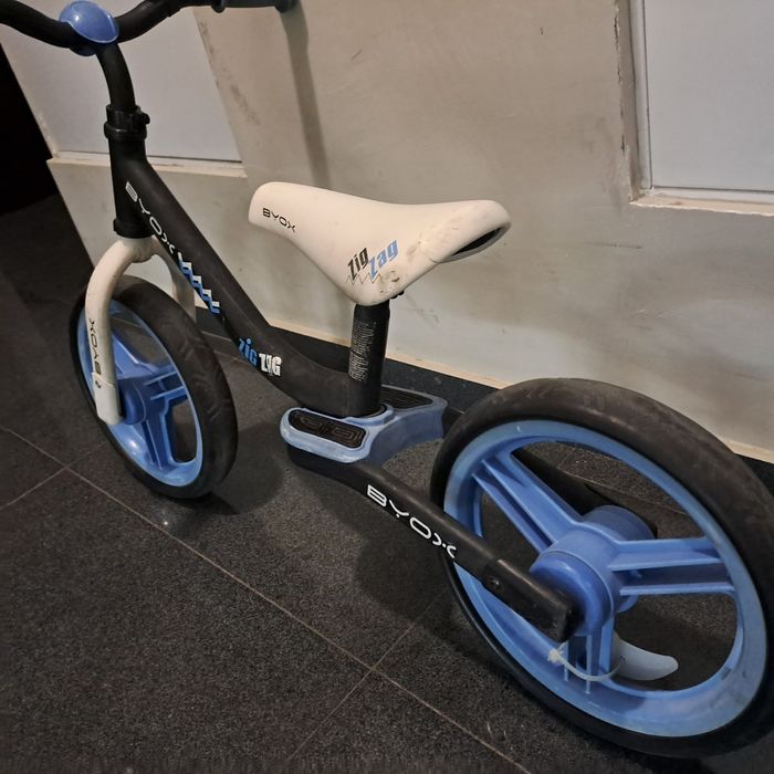 BYOX Баланс колело 12" ZIG ZAG (1-3 год) Синьо