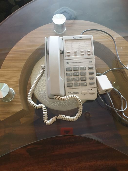 Ретро телефон панасоник