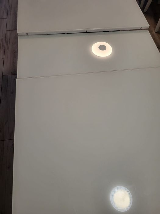 Masă de dining extensibilă, alb lucios, picior central