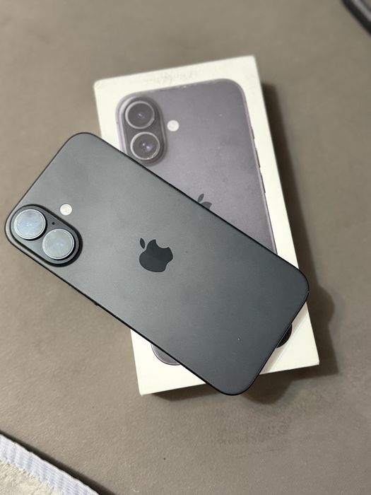 iPhone 16  продам срочно