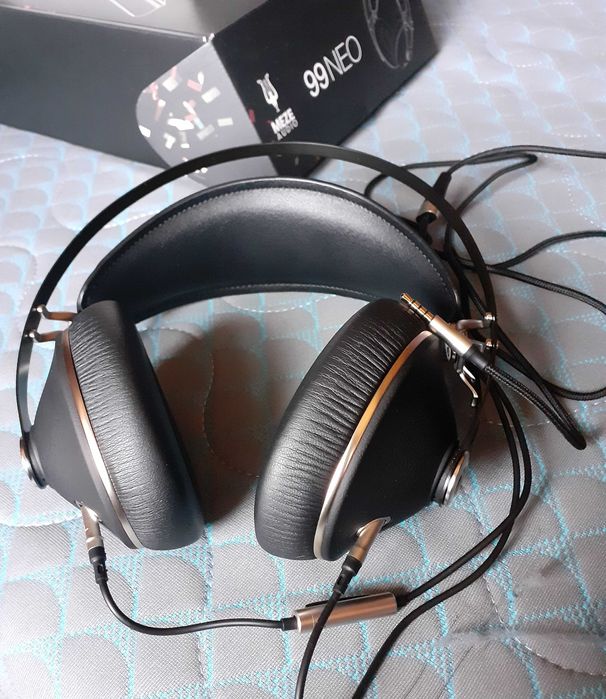 ca NOI: Căști audio HiFi audiofile Meze Audio 99 NEO cu fir, over ear