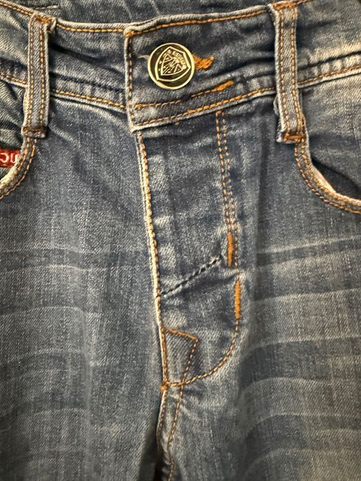 Дънки на марката GUCCI