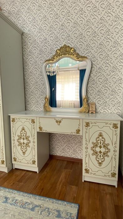 Спальний гарнитуи