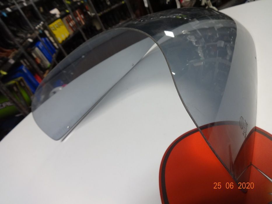 Слюда за мотор honda kawasaki и други спортни пистов мото затъмнени