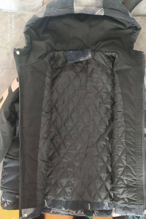 Куртка осенняя на мальчика 7 лет