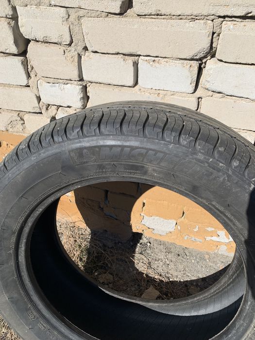 Продам шины летние Мишлен