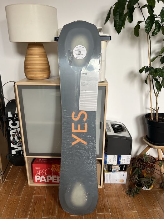 Placa snowboard YES 20/20 156