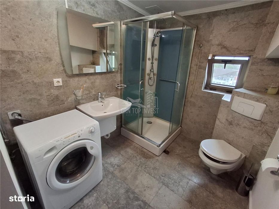 Penthouse 4 camere terasa 50mp parcare zona Centrala