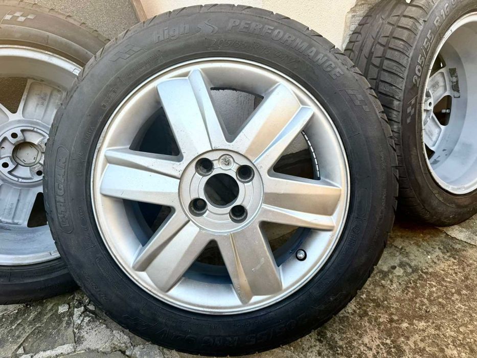 Нови летни гуми с джанти за Рено - 205/55/16 - TIGAR