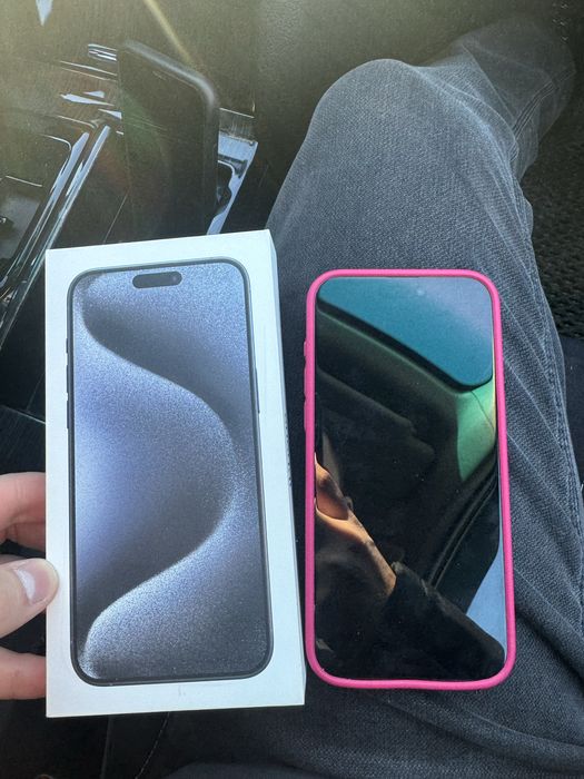 Продам IPhone 15 Pro Max 512 gb