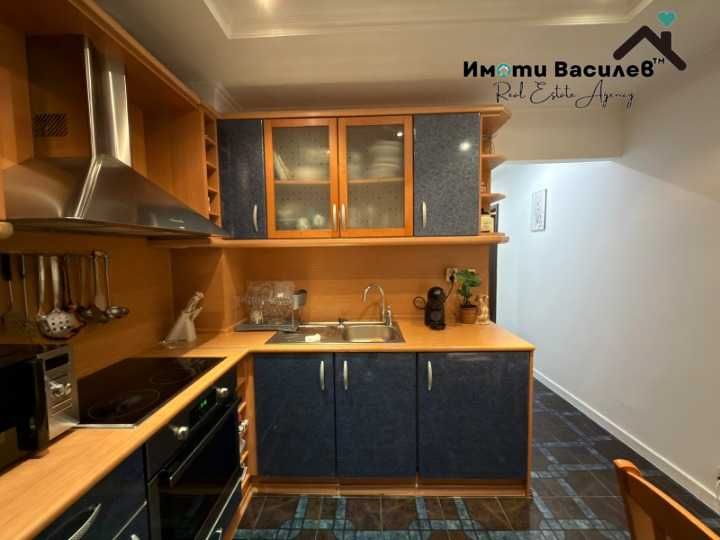 Продава се Едностаен апартамент в София, Център - 45 кв.м за 1779 €/кв.м - Снимка #4