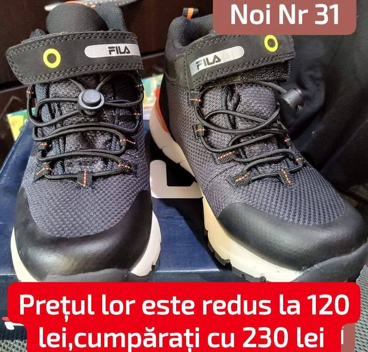 Loturi  hăinute băiat de 5-6,6-7 ani,geaca 116 și încălțăminte Nr 31,33 și 34