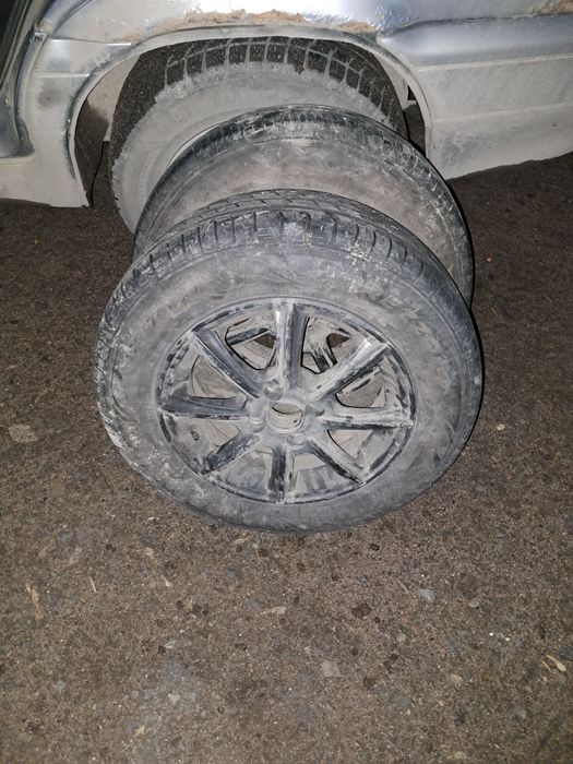 Шины с дисками очень