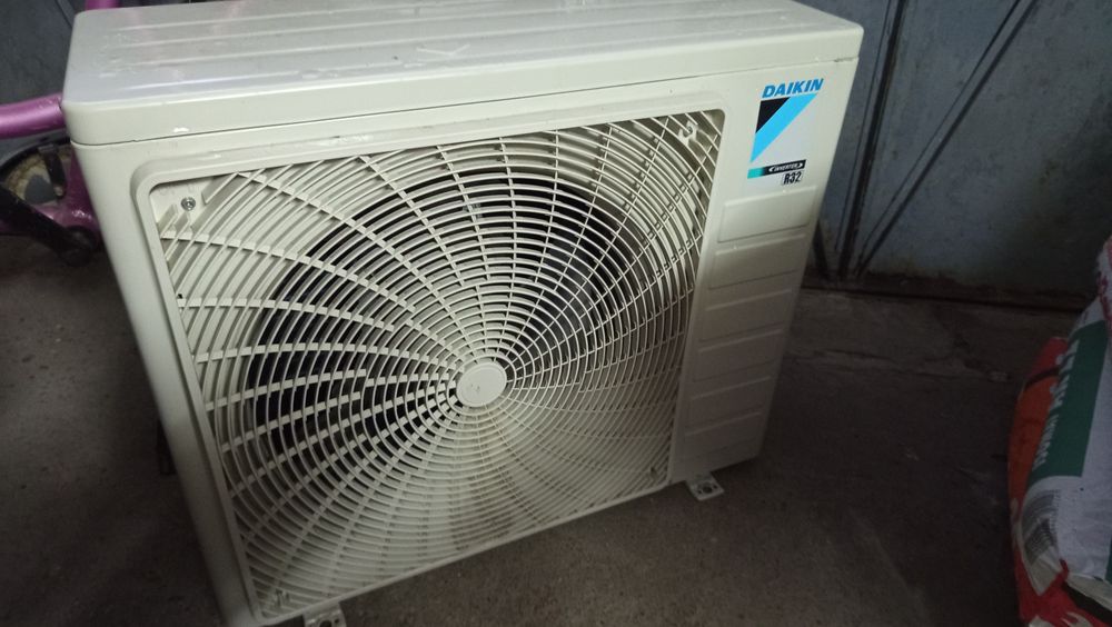Климатик Daikin 12ка