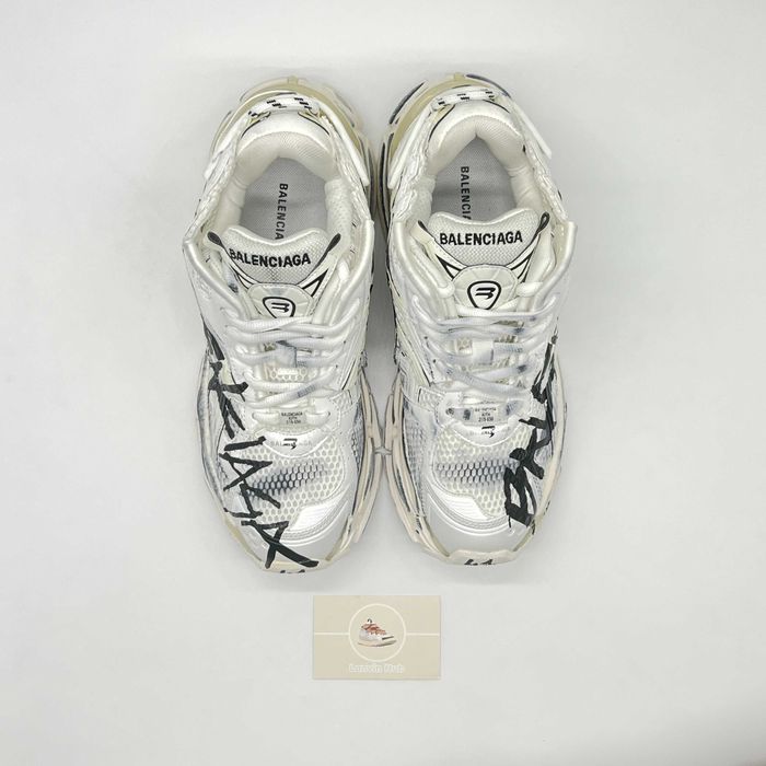 Balenciaga Runner Graffiti White