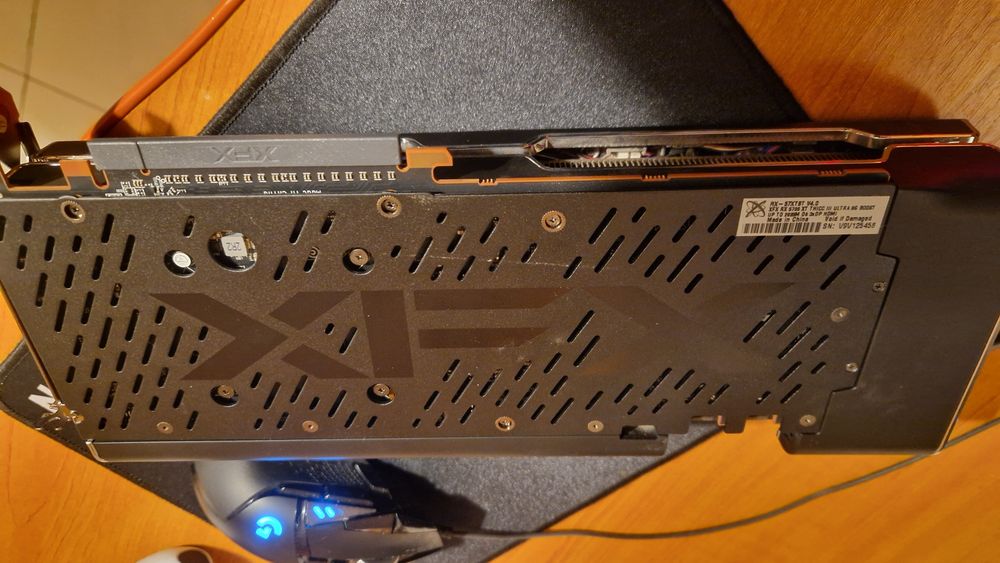 XFX Rx 5700 xt 8GB 256Bit