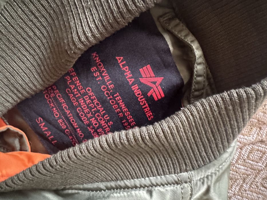 Яке Alpha Industrie S размер