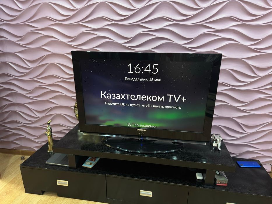 Телевизор Samsung
