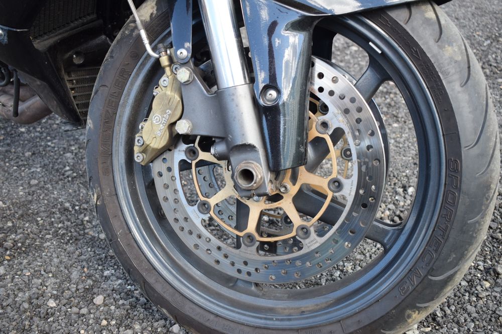 Aprilia sl1000 Falco pe injectie nu carburator echivalent RSV PRET FIX