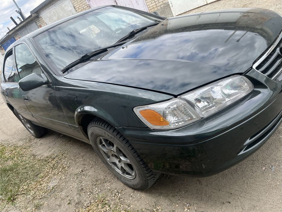 Продам тойота камри 25