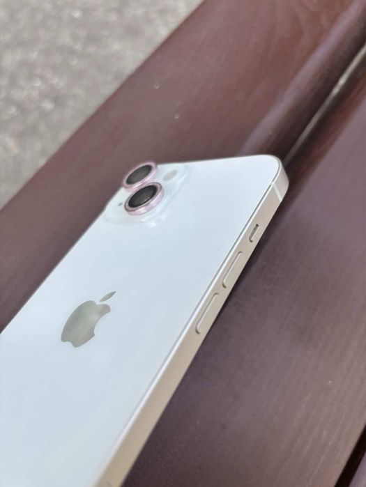 Vand iPhone 14 foarte bun!!
