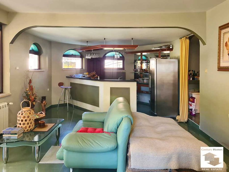 185036 Масивна къща, с двоен гараж и басейн, в Тетевенски Балкан