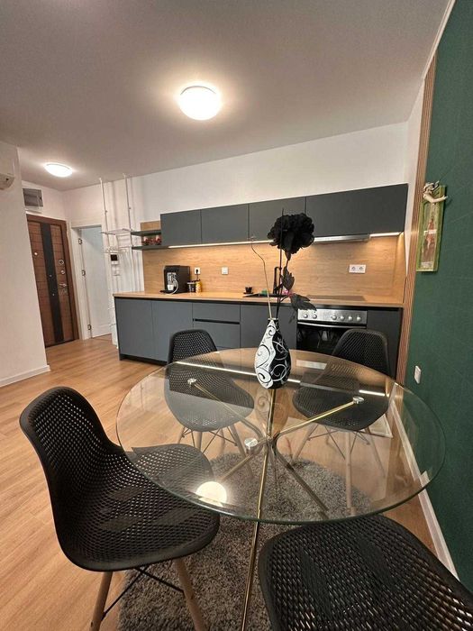 Дава се под наем Тристаен апартамент в Пловдив, Кършияка - 67 кв.м за 600 € - Снимка #1